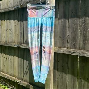 ❌DONATED❌ teeki Magic Feather Yoga Pants